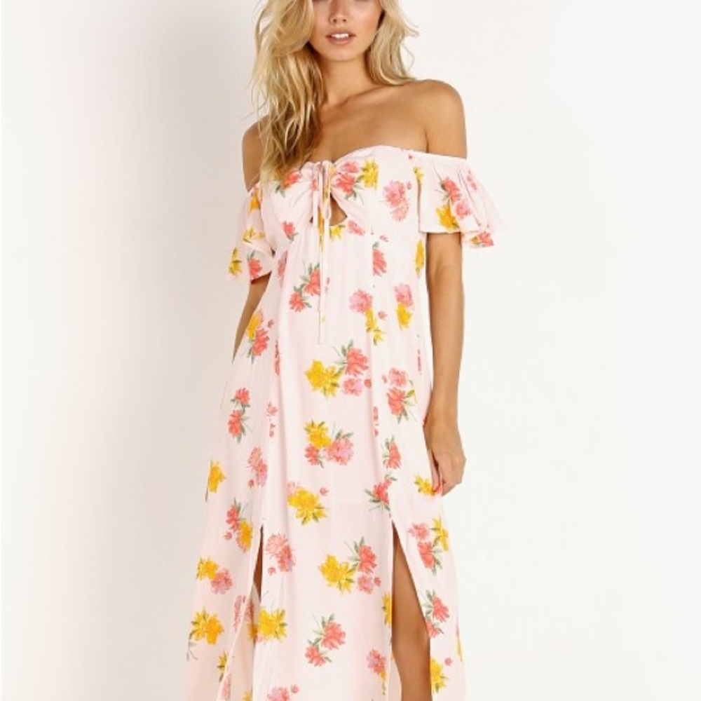 Astr the Label Kayli blush off the shoulder  floral dress
